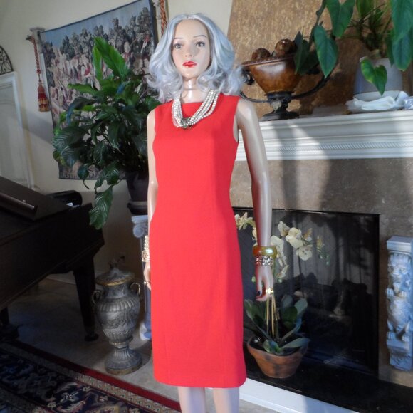 New Givenchy Red Wool Crepe Sheath Dress SIze FR 38- US 6 - Picture 1 of 16